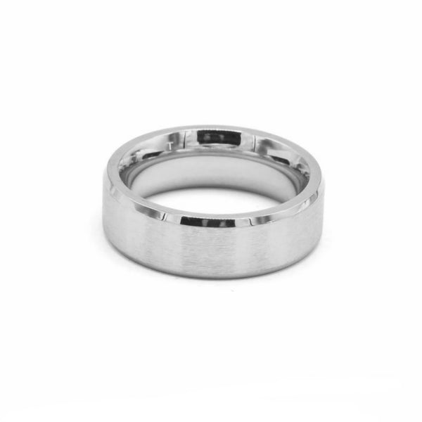 MENS BEVELED EDGE ring