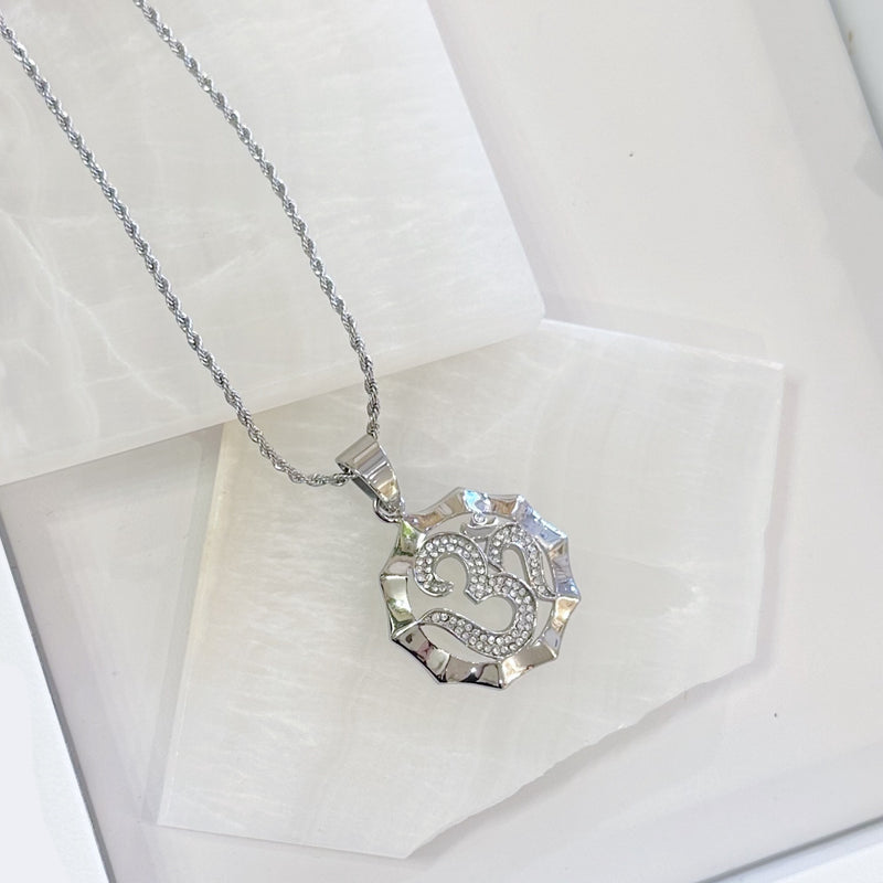 OHM III necklace
