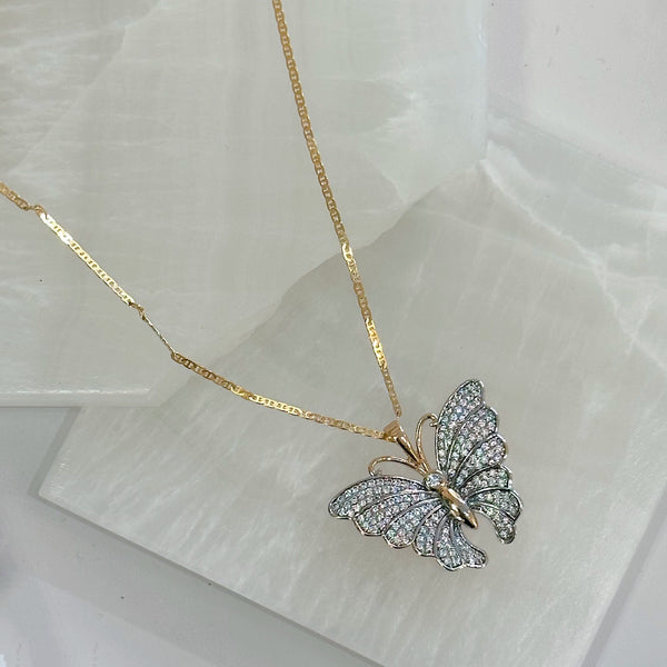 DREAMY BUTTERFLY necklace