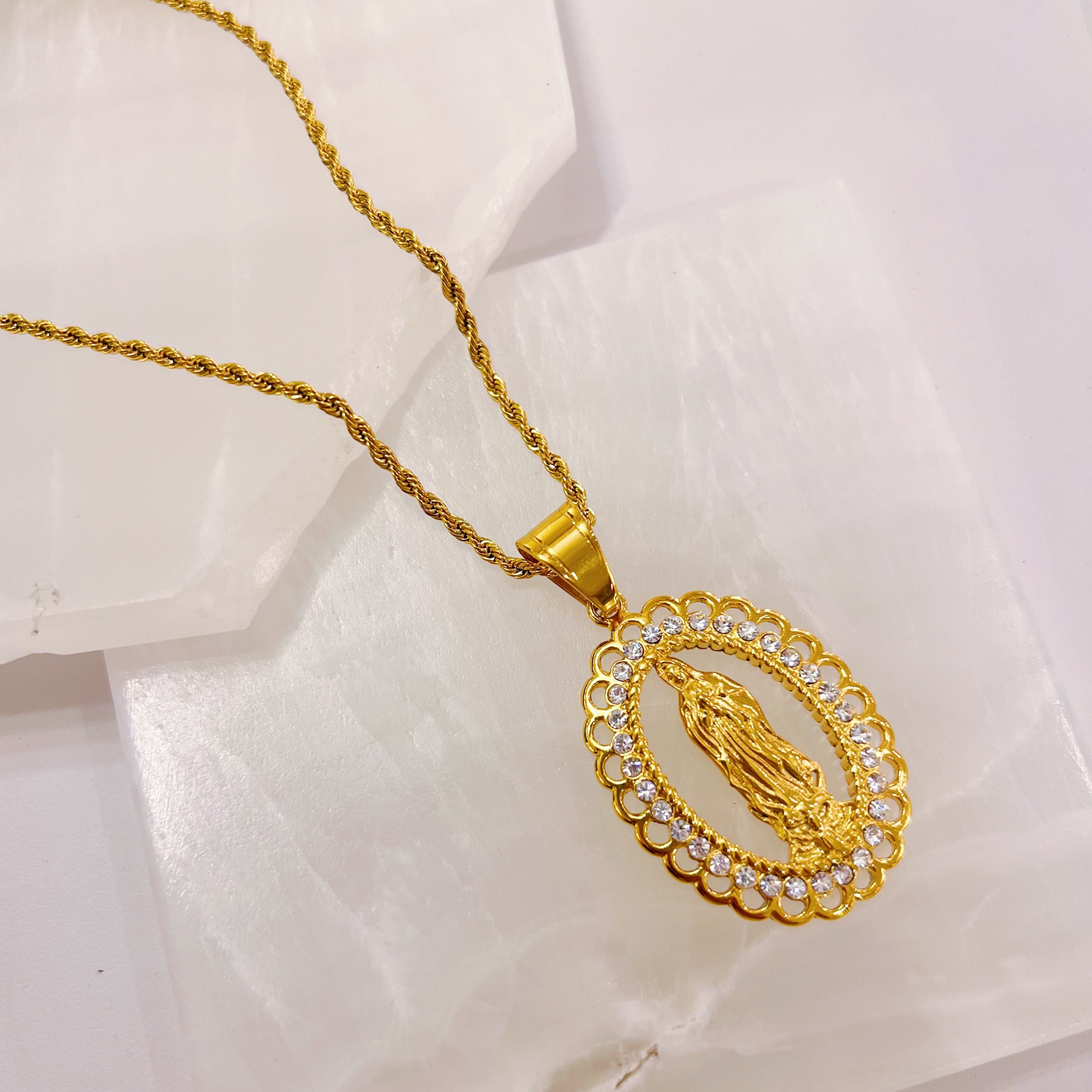 VIRGIN MARY CRYSTAL V necklace