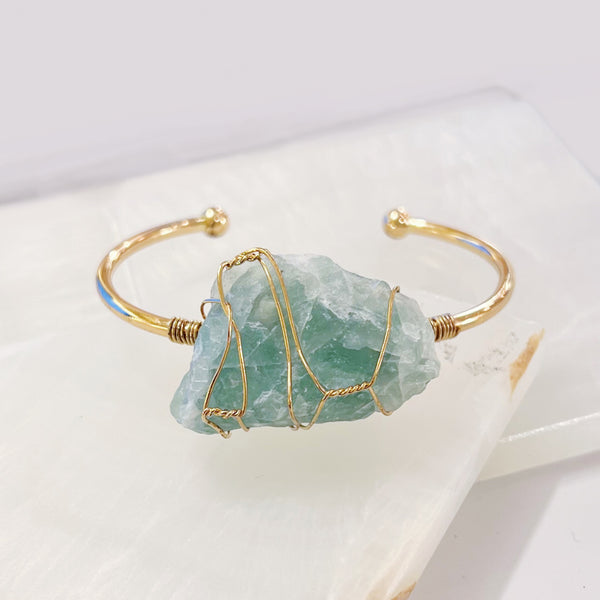 GREEN AVENTURINE CRYSTAL bangle