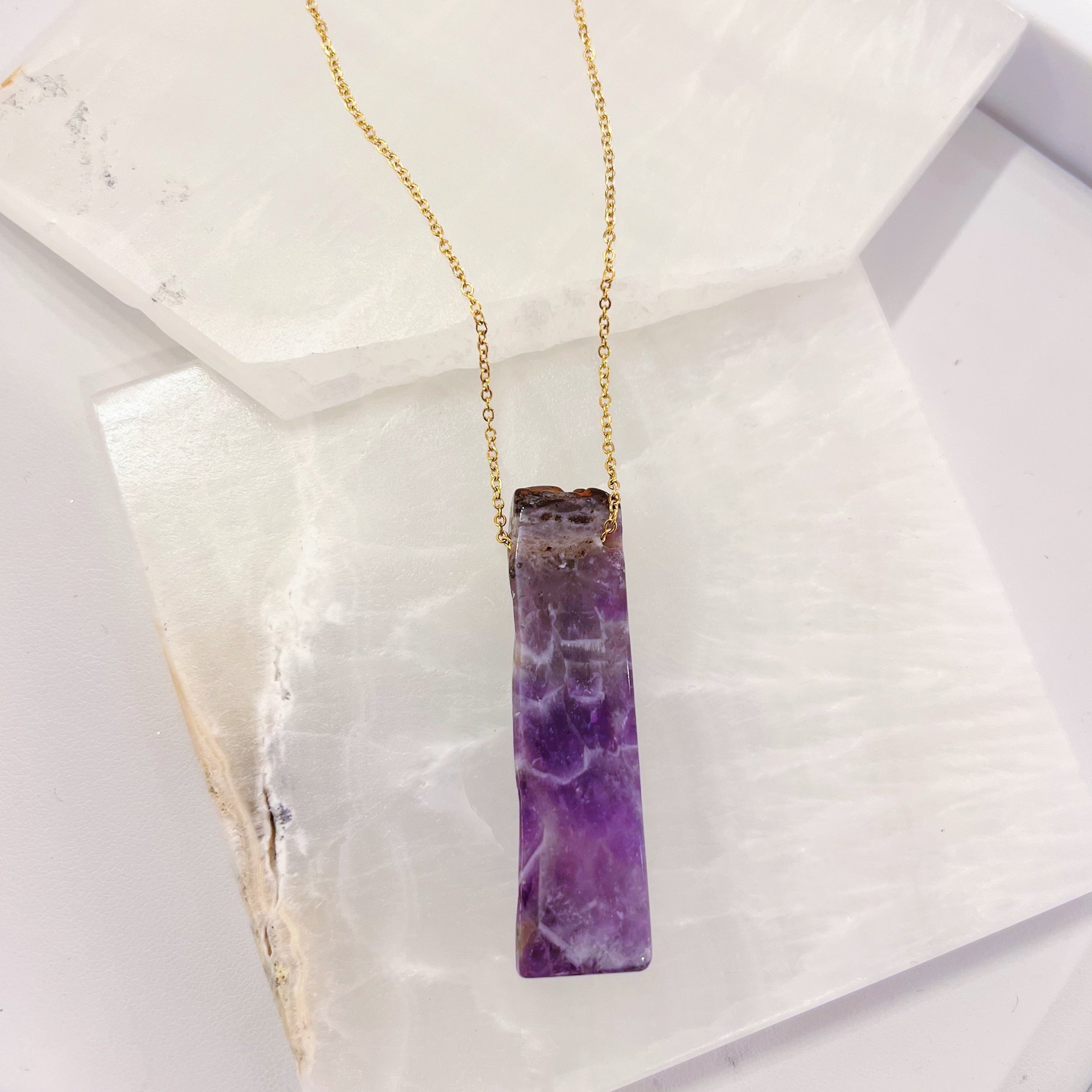 AMETHYST GEMSTONE necklace