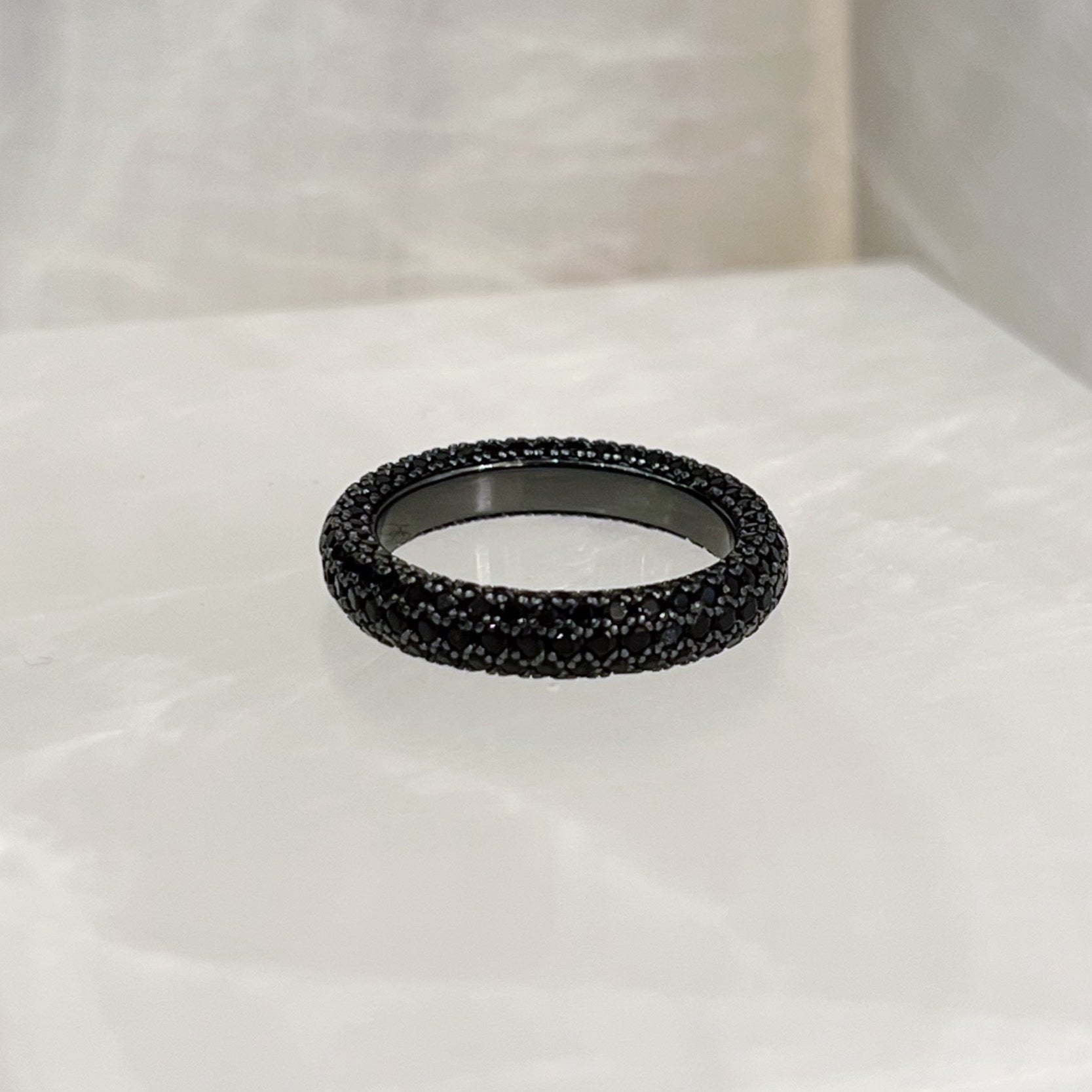 ONYX SHEENA PAVE ring