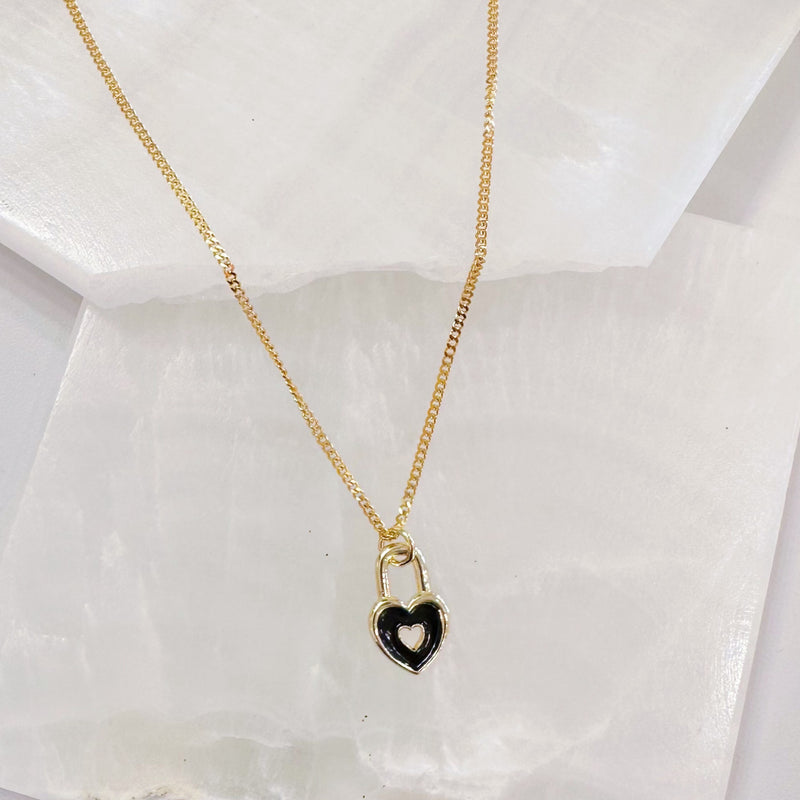 BLACK HEART LOCK SUPER MINI necklace