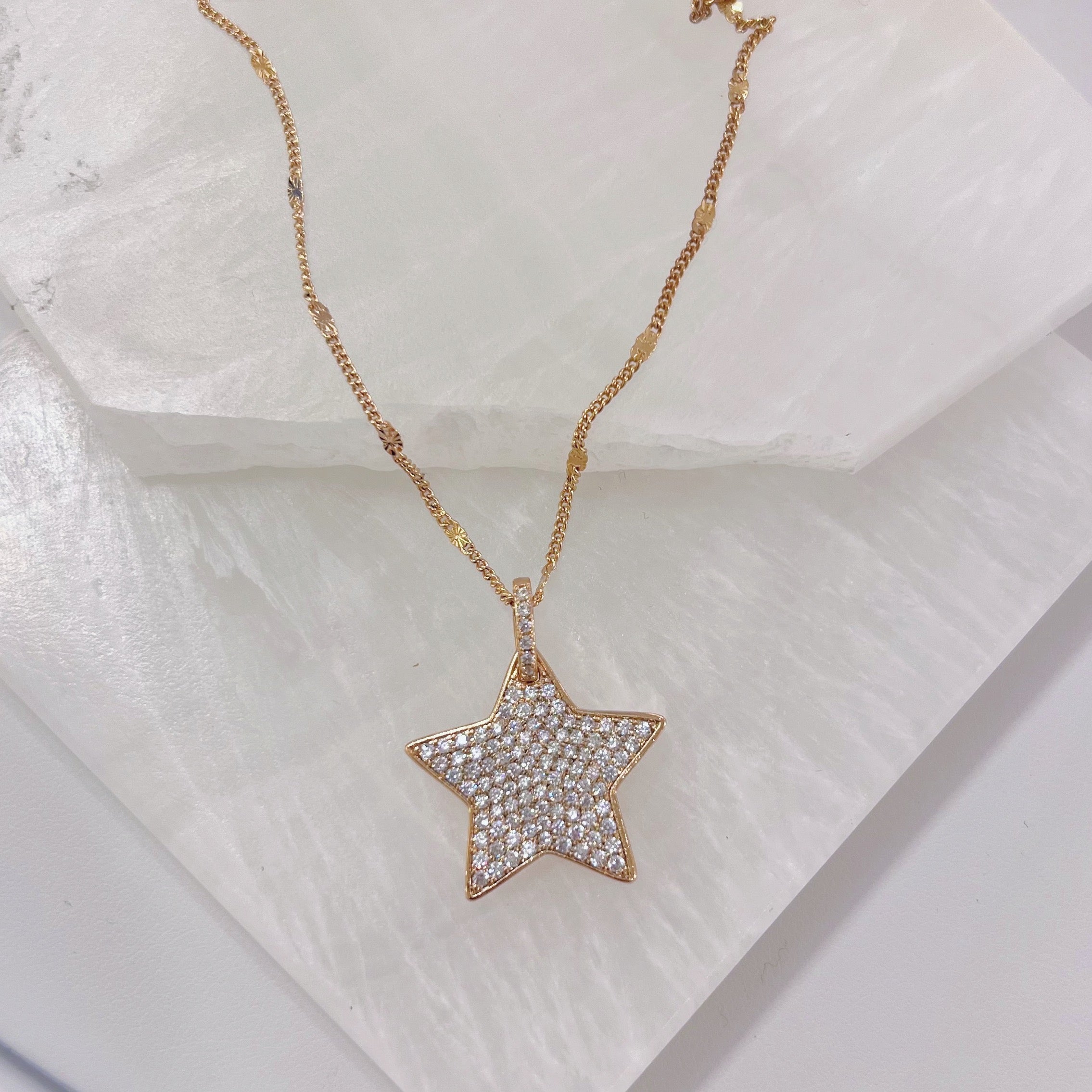 LARGE STAR GF necklace