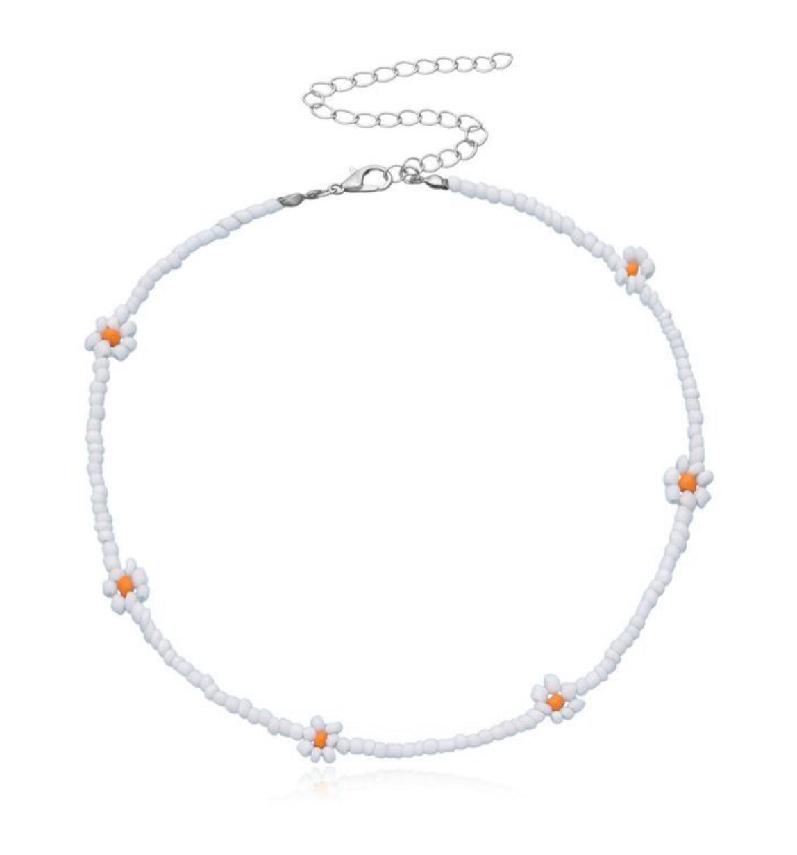 WHITE FLOWER BEADED necklace