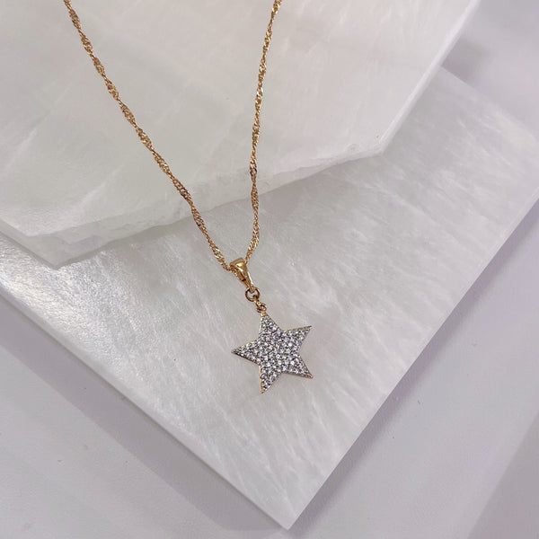 SMALL STAR GF necklace