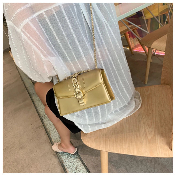 SCARLETT handbag