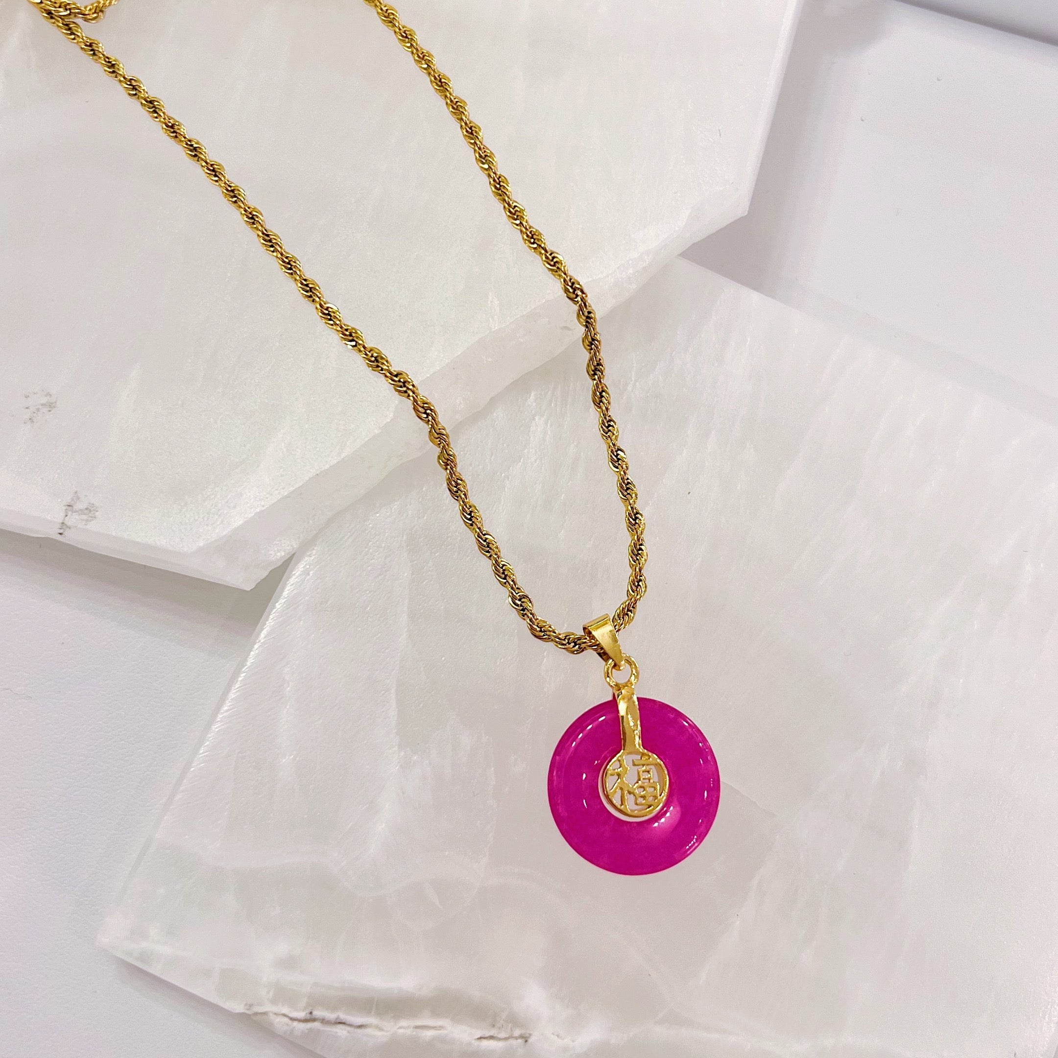 GOOD FORTUNE FUCHSIA MINI necklace